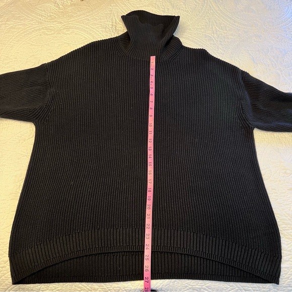 J. Crew Women’s Ribbed cotton-blend relaxed turtleneck sweater XL Black NWT - Picture 9 of 9
